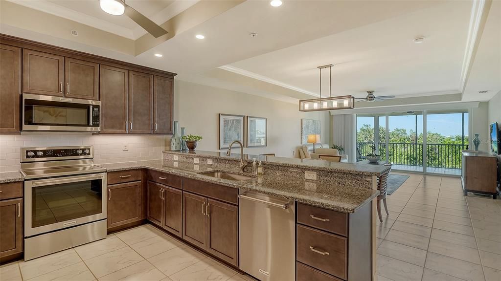 待售: $699,000 (3 贝兹, 2 浴室, 1937 平方英尺)