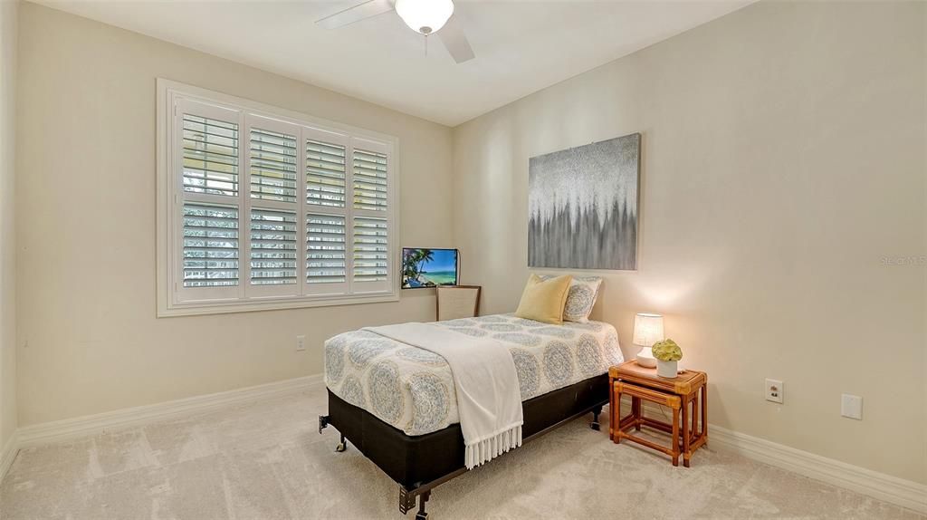 待售: $699,000 (3 贝兹, 2 浴室, 1937 平方英尺)