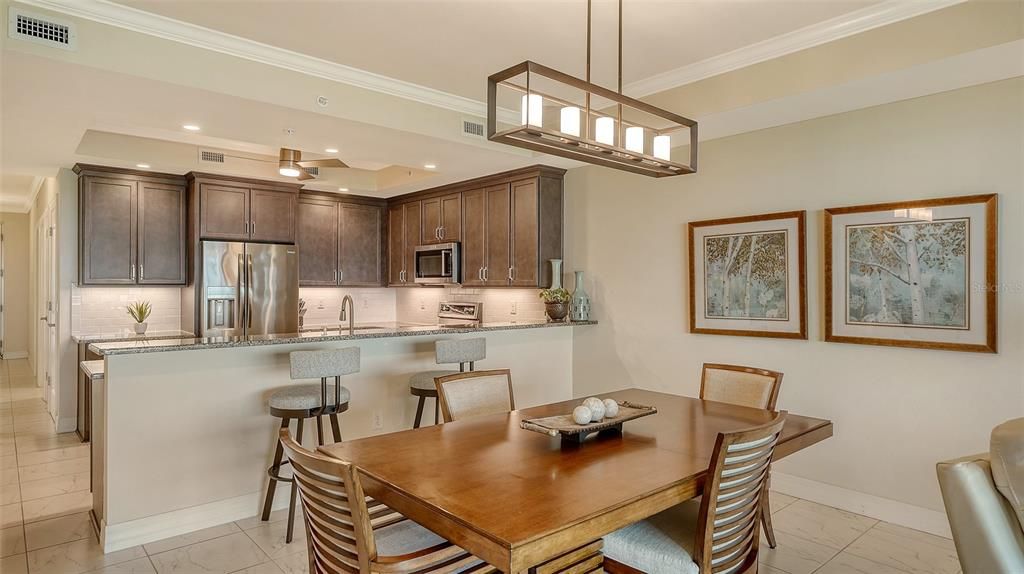 待售: $699,000 (3 贝兹, 2 浴室, 1937 平方英尺)