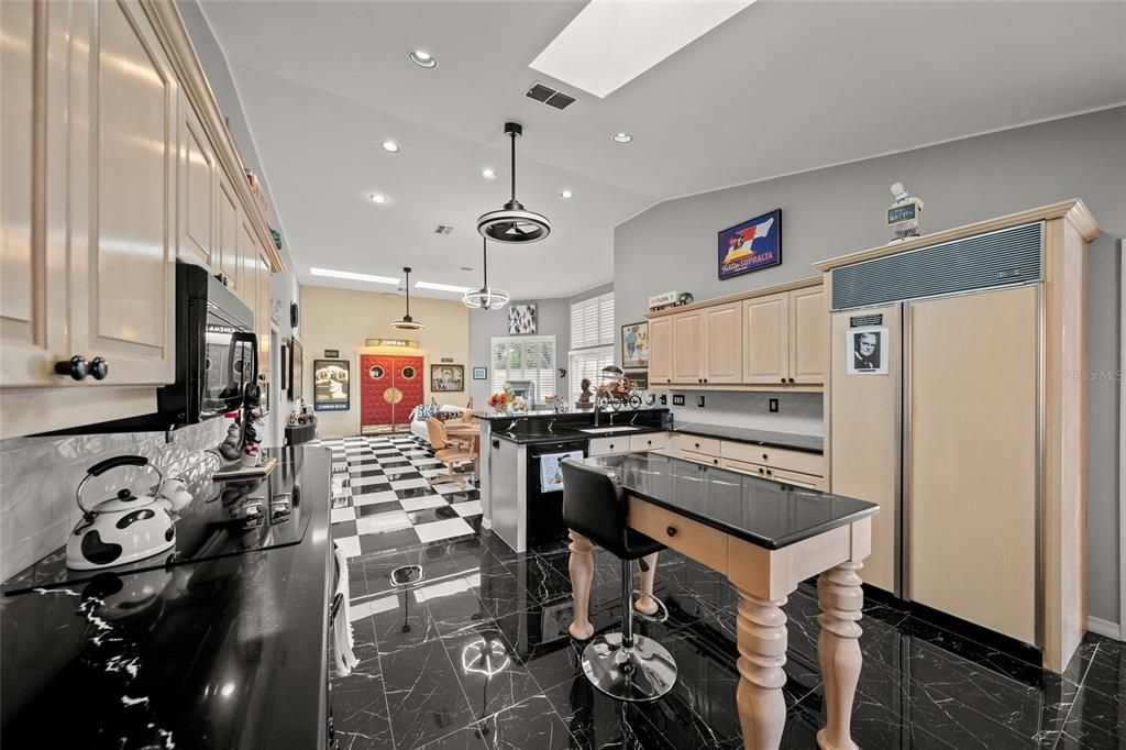 For Sale: $1,295,000 (5 beds, 3 baths, 3763 Square Feet)