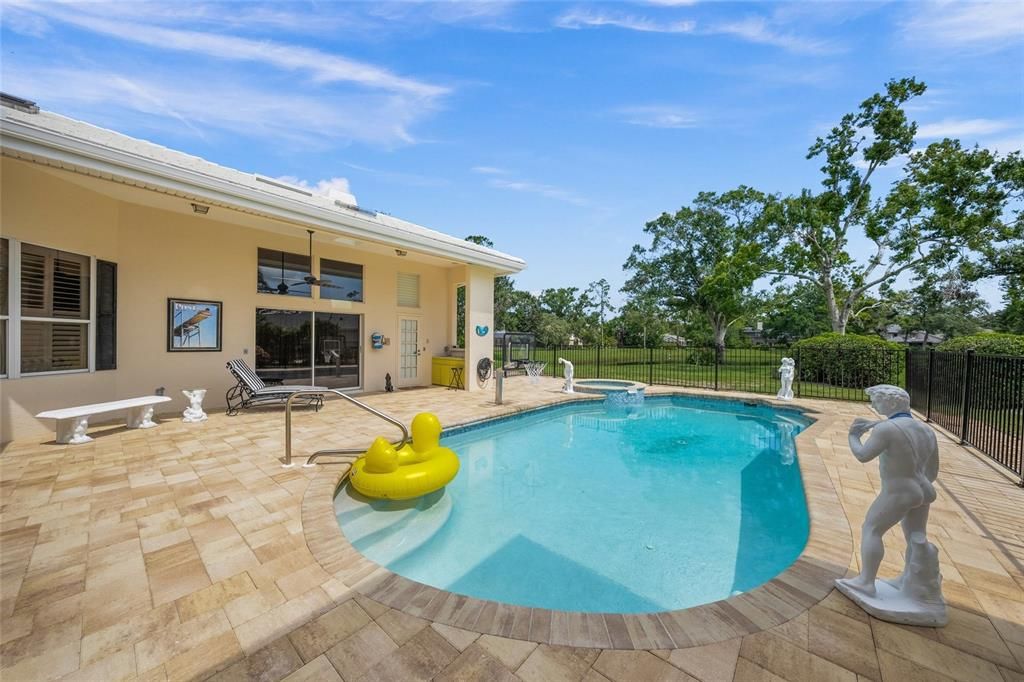 For Sale: $1,295,000 (5 beds, 3 baths, 3763 Square Feet)