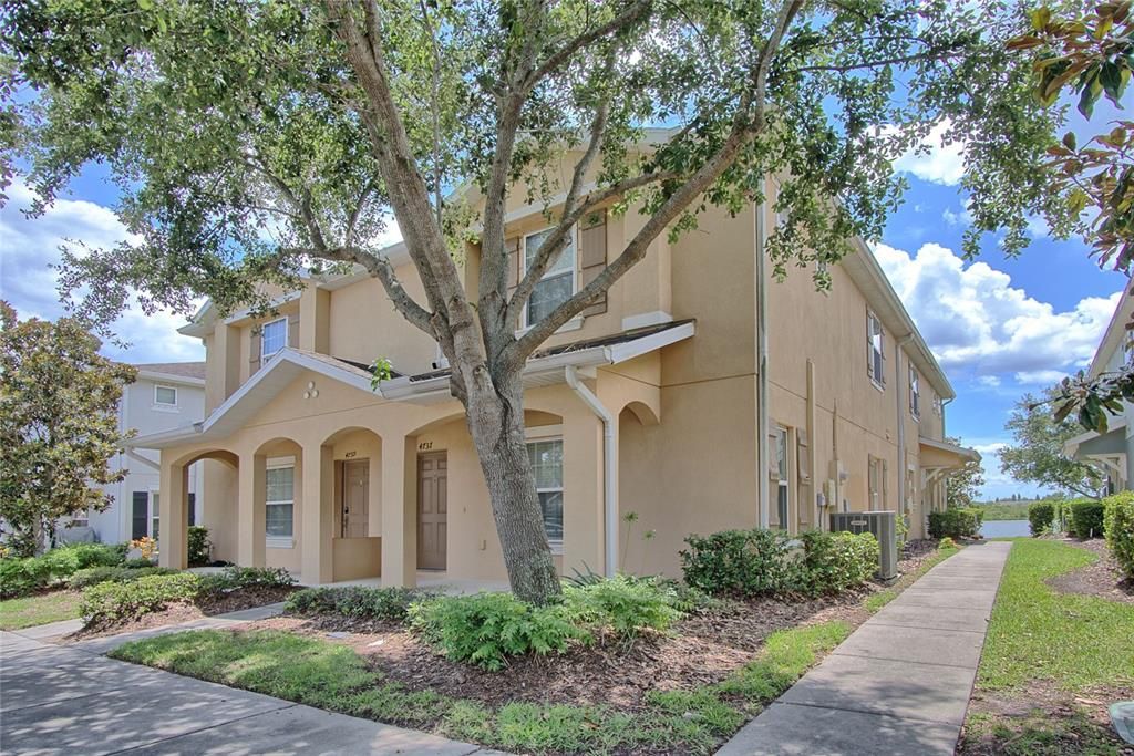 Recently Rented: $1,895 (2 beds, 2 baths, 1280 Square Feet)