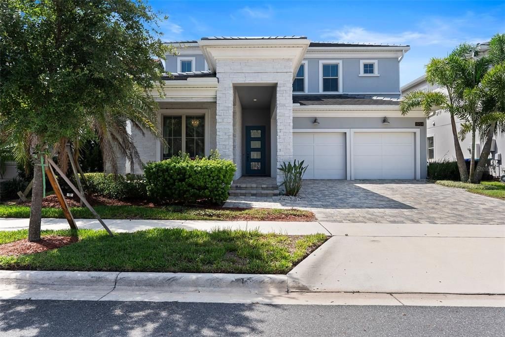 Active With Contract: $1,080,000 (5 beds, 4 baths, 3811 Square Feet)