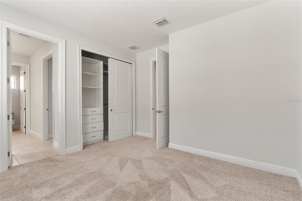 Active With Contract: $1,080,000 (5 beds, 4 baths, 3811 Square Feet)