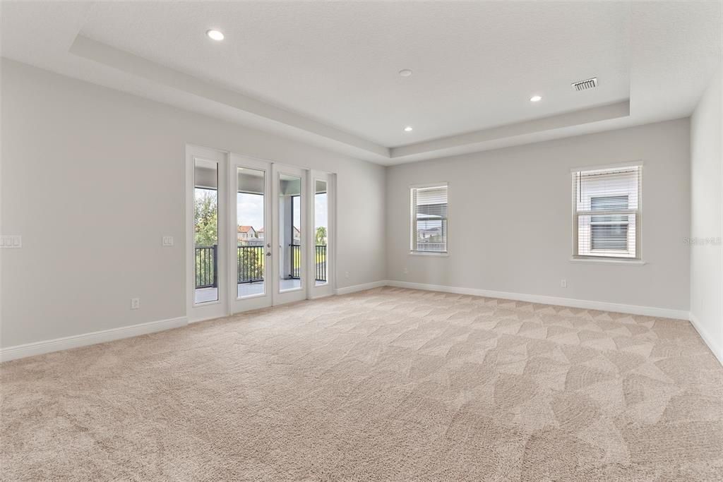 Active With Contract: $1,080,000 (5 beds, 4 baths, 3811 Square Feet)