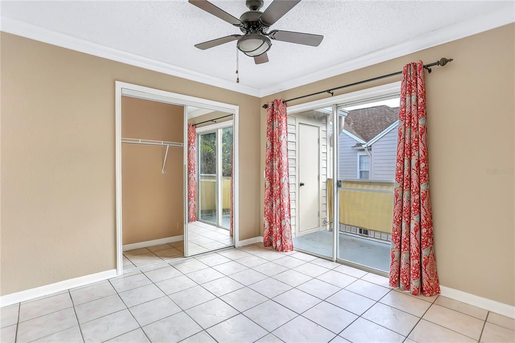 Active With Contract: $185,000 (3 beds, 2 baths, 1130 Square Feet)