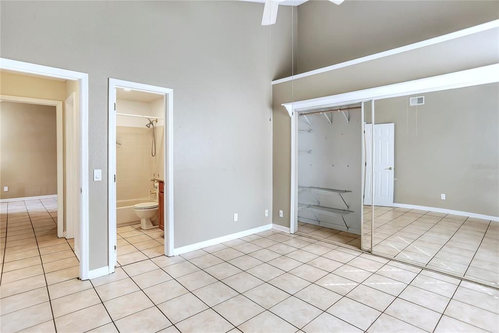 Active With Contract: $185,000 (3 beds, 2 baths, 1130 Square Feet)