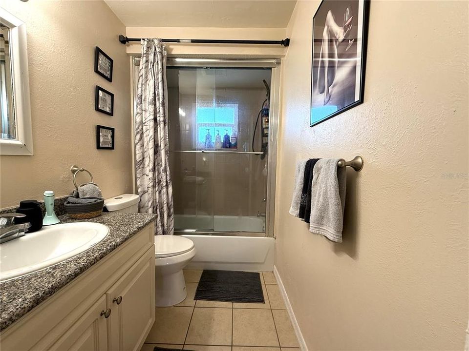 Activo con contrato: $64,900 (1 camas, 1 baños, 875 Pies cuadrados)