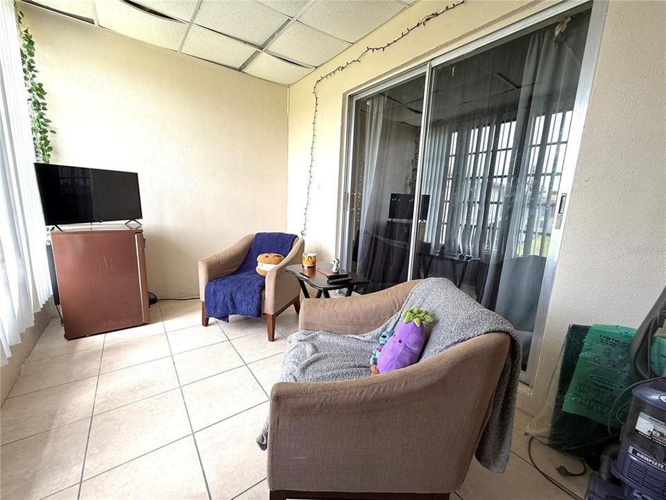 Activo con contrato: $64,900 (1 camas, 1 baños, 875 Pies cuadrados)