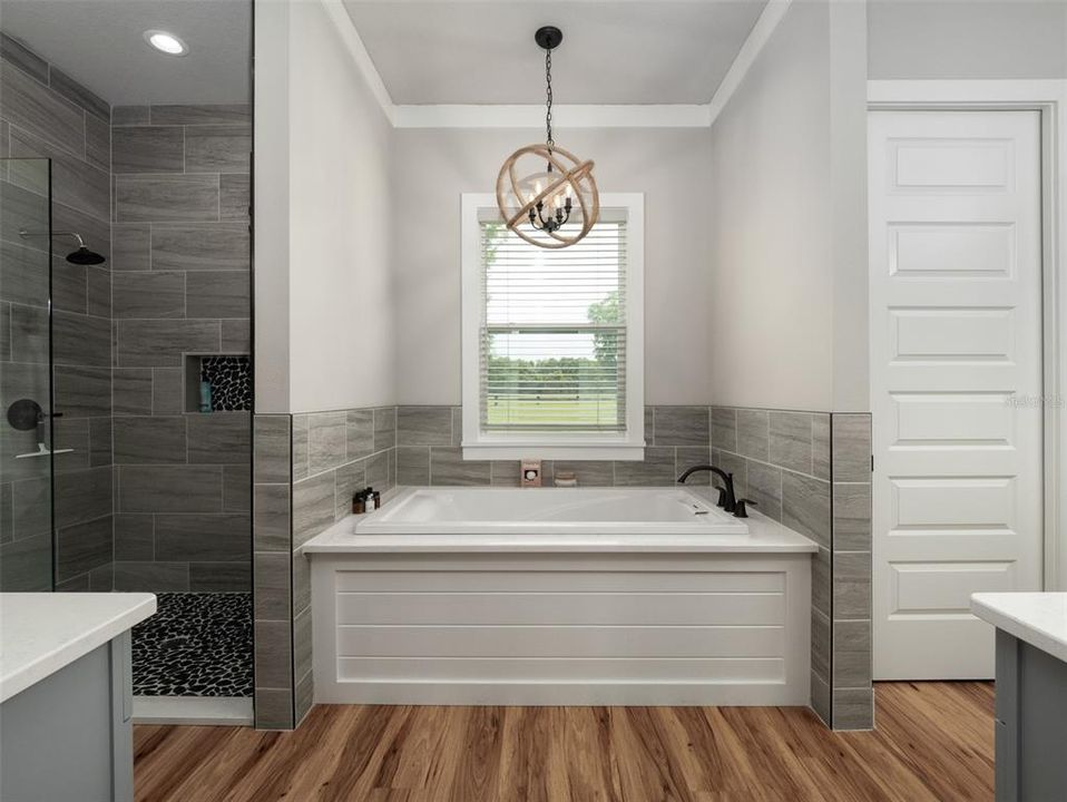 For Sale: $1,245,000 (4 beds, 2 baths, 2502 Square Feet)