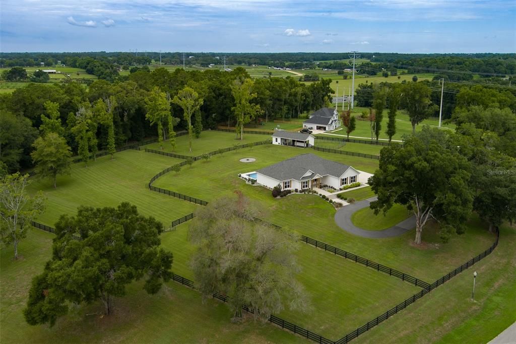 For Sale: $1,245,000 (4 beds, 2 baths, 2502 Square Feet)