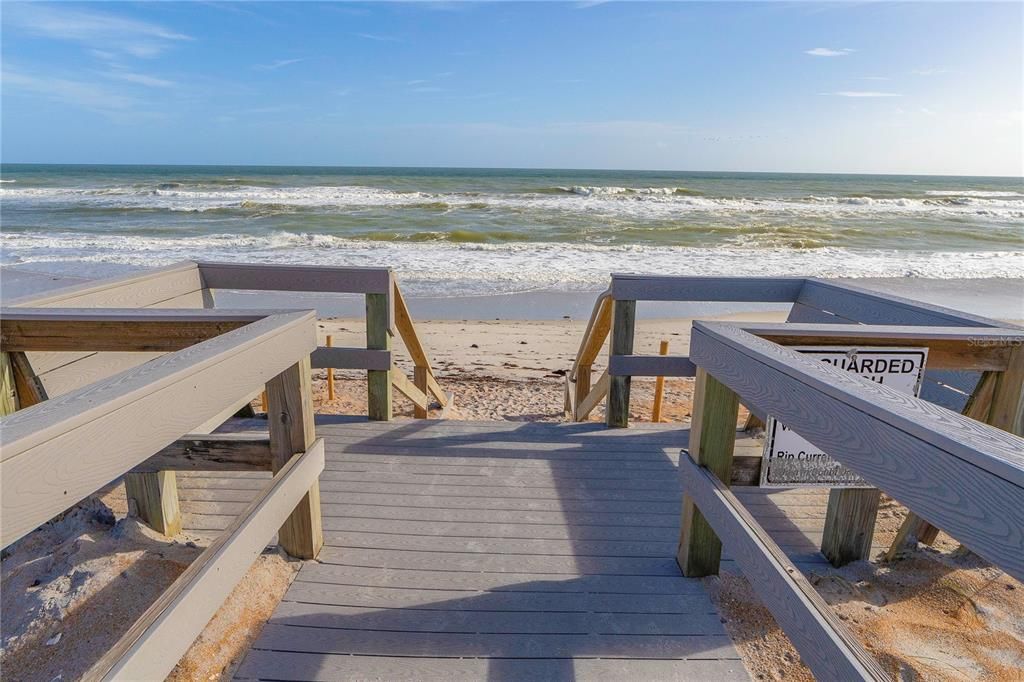 Activo con contrato: $449,900 (3 camas, 2 baños, 1370 Pies cuadrados)