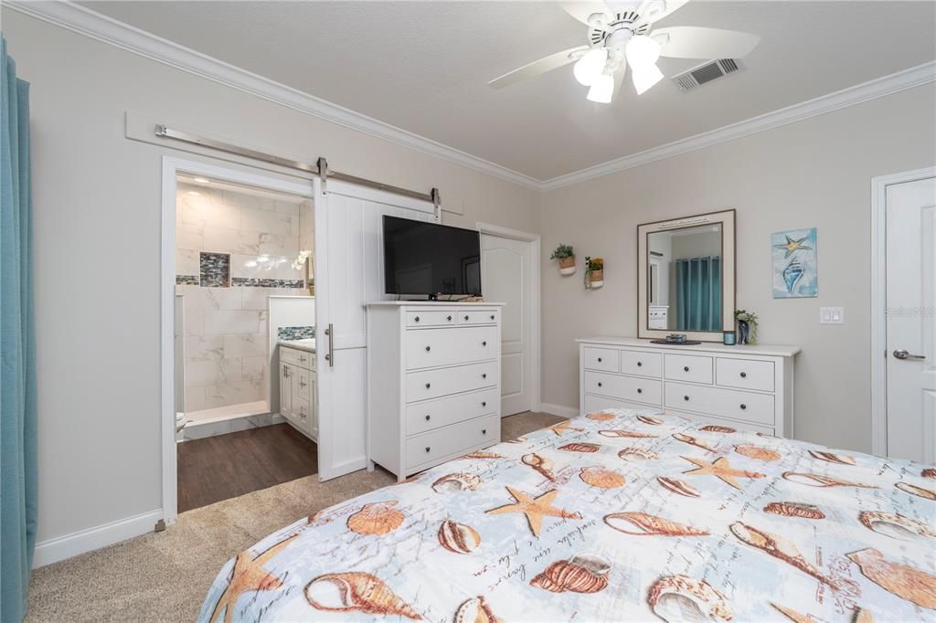 Activo con contrato: $449,900 (3 camas, 2 baños, 1370 Pies cuadrados)