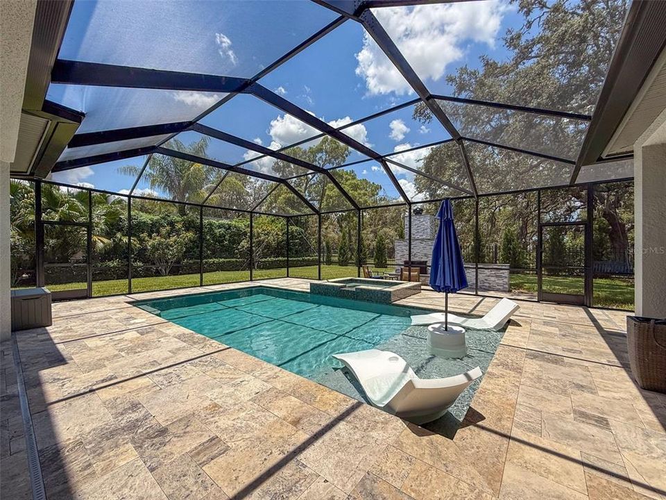 合同活跃: $998,900 (5 贝兹, 4 浴室, 3824 平方英尺)