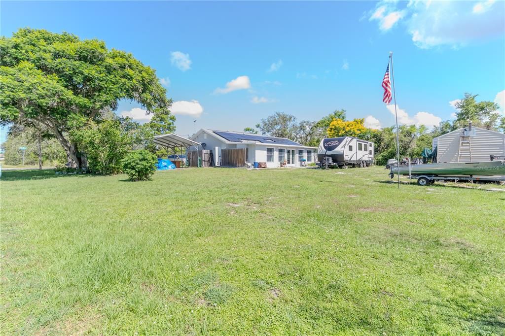 For Sale: $244,900 (2 beds, 2 baths, 1742 Square Feet)