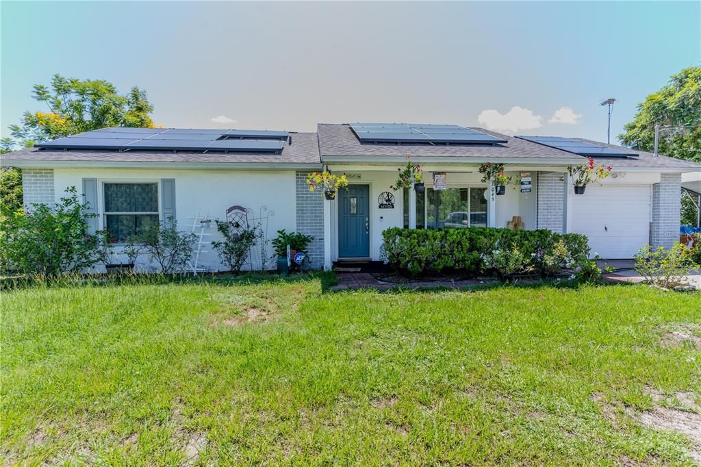 For Sale: $244,900 (2 beds, 2 baths, 1742 Square Feet)