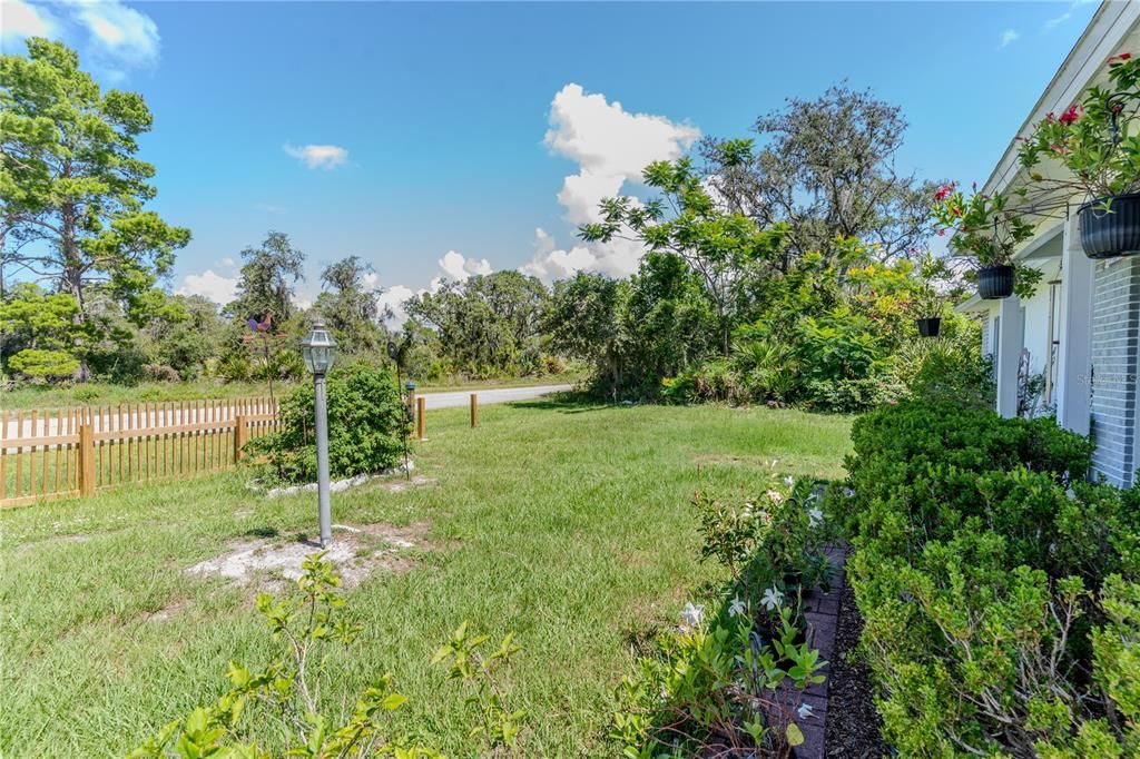 For Sale: $244,900 (2 beds, 2 baths, 1742 Square Feet)