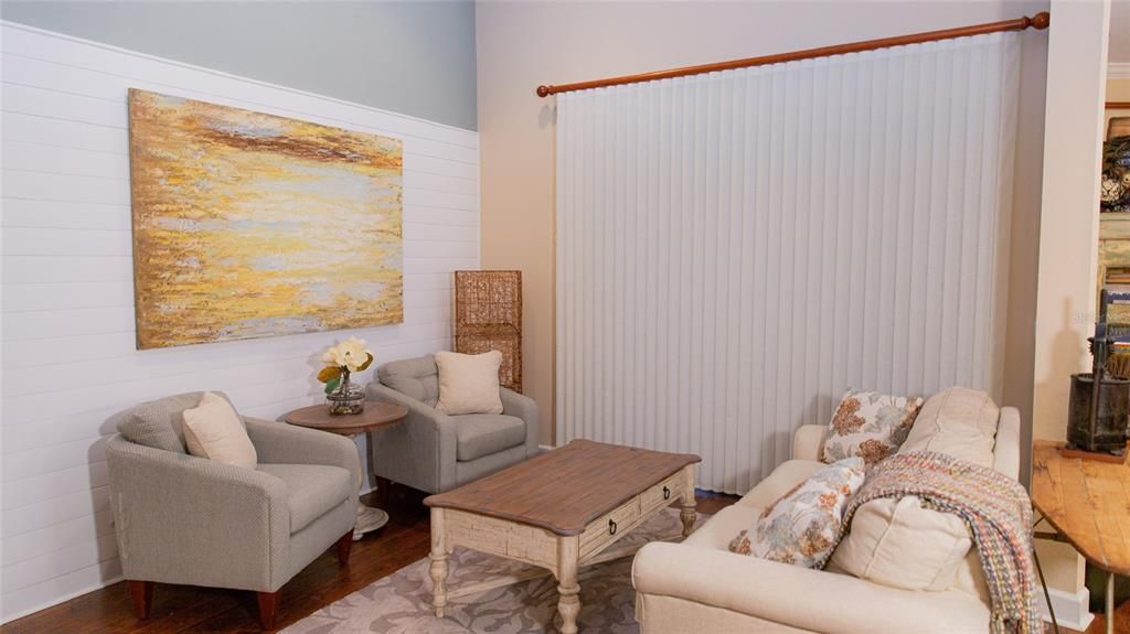 En Venta: $664,900 (3 camas, 2 baños, 2248 Pies cuadrados)