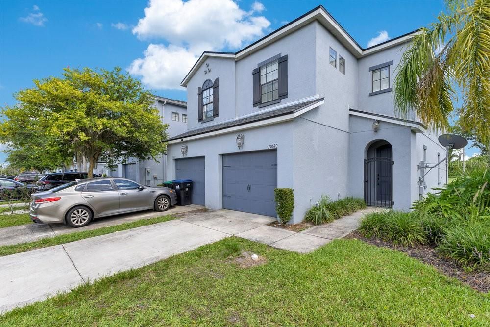 For Sale: $300,000 (3 beds, 2 baths, 1626 Square Feet)