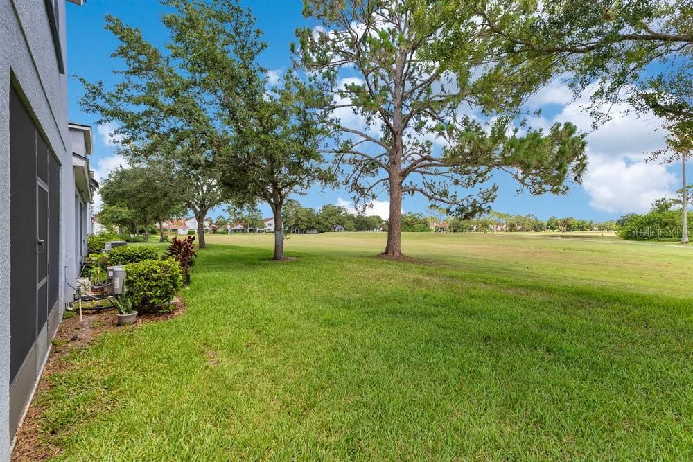 For Sale: $300,000 (3 beds, 2 baths, 1626 Square Feet)