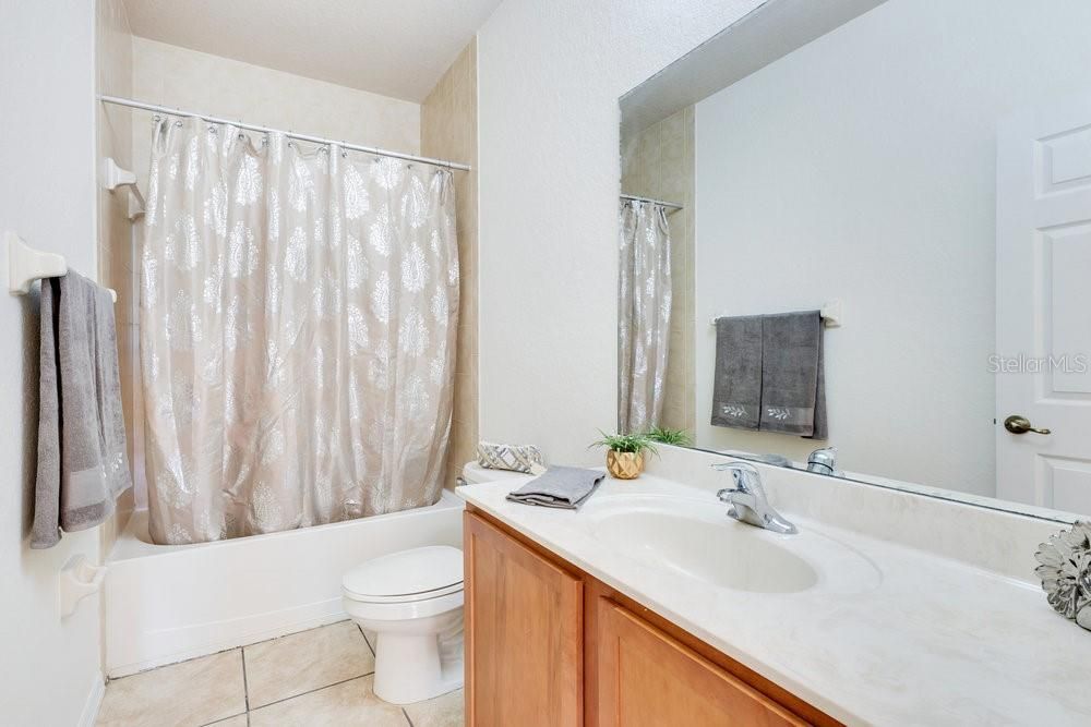 For Sale: $300,000 (3 beds, 2 baths, 1626 Square Feet)