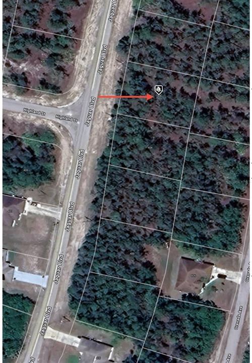 На продажу: $23,900 (0.26 acres)