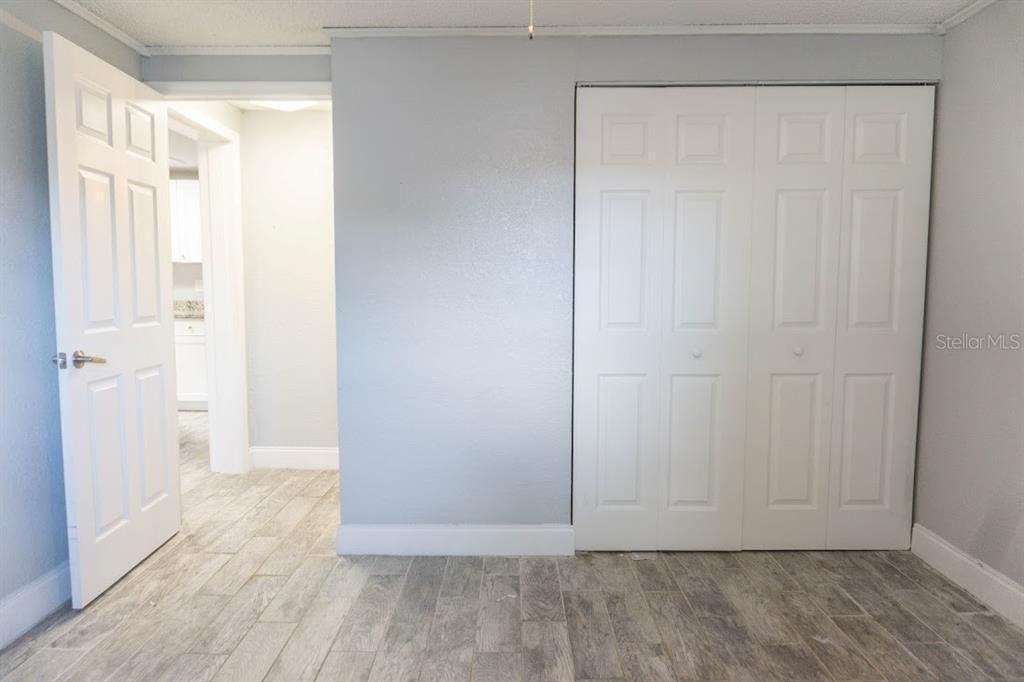 For Rent: $1,195 (1 beds, 1 baths, 850 Square Feet)