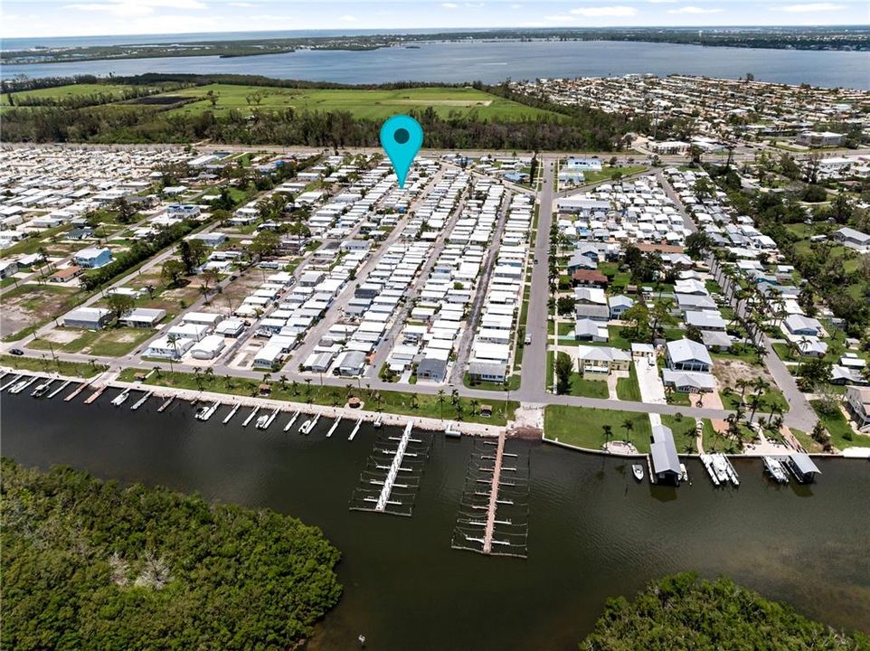 На продажу: $135,000 (1 спален, 1 ванн, 432 Квадратных фут)