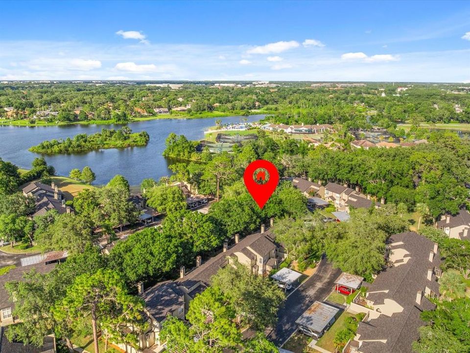 Active With Contract: $238,000 (1 beds, 1 baths, 832 Square Feet)