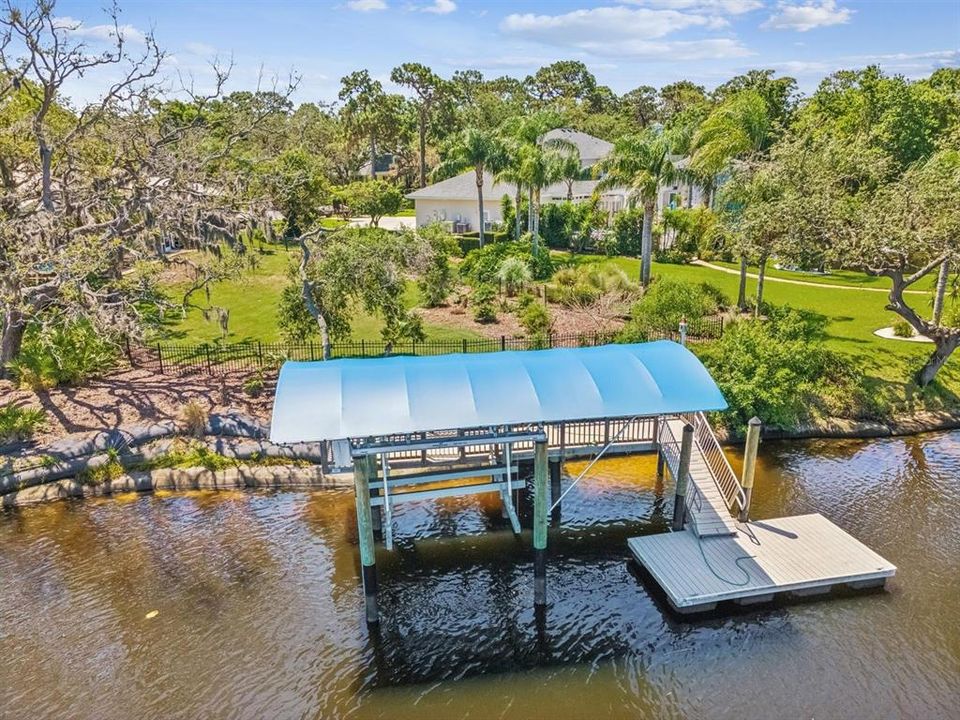 En Venta: $1,095,000 (4 camas, 3 baños, 2787 Pies cuadrados)