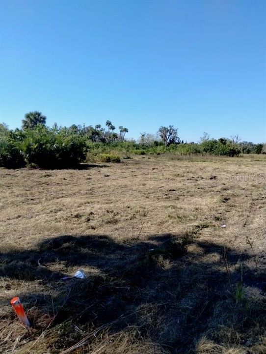 For Sale: $1,600,000 (4.97 acres)