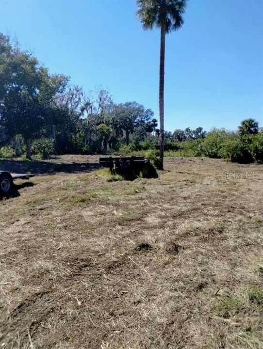 For Sale: $1,600,000 (4.97 acres)