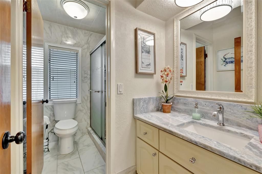 На продажу: $1,350,000 (3 спален, 3 ванн, 2328 Квадратных фут)