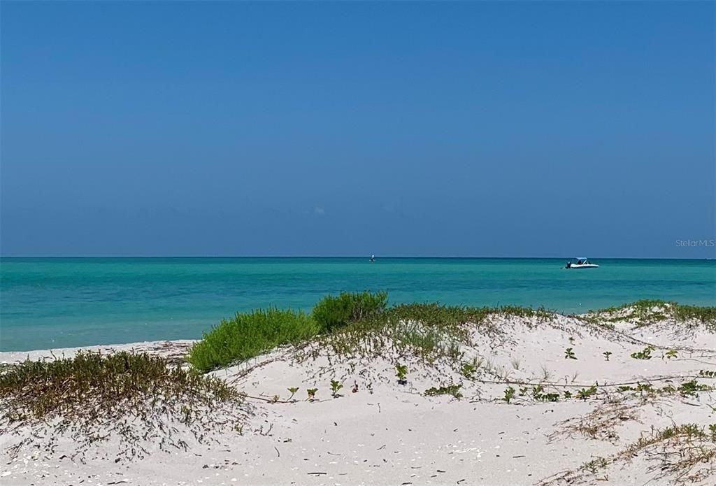 待售: $137,500 (0.12 acres)