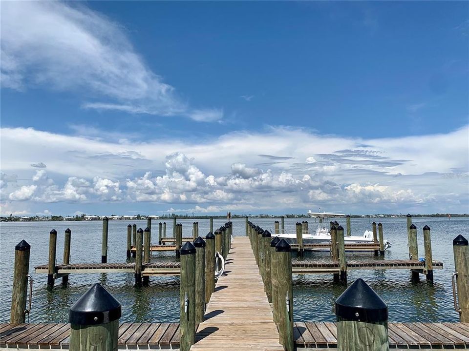 待售: $137,500 (0.12 acres)