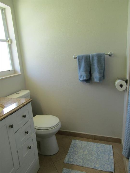 For Rent: $3,200 (3 beds, 2 baths, 1458 Square Feet)