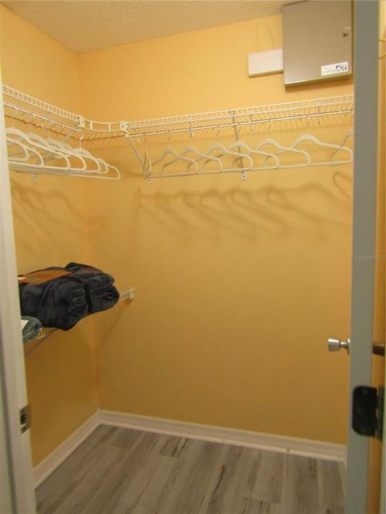 For Rent: $3,200 (3 beds, 2 baths, 1458 Square Feet)