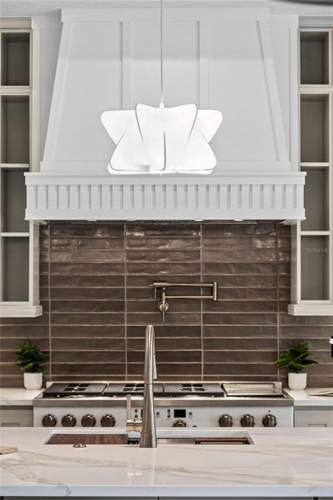 For Sale: $2,300,000 (5 beds, 5 baths, 4146 Square Feet)