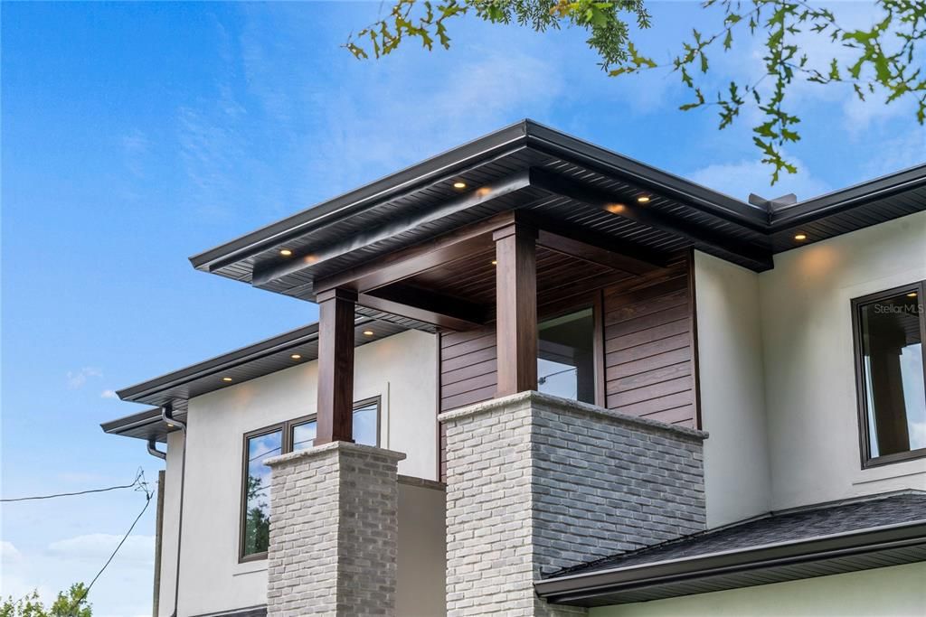 For Sale: $2,300,000 (5 beds, 5 baths, 4146 Square Feet)