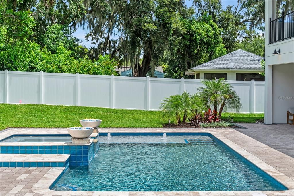 For Sale: $2,300,000 (5 beds, 5 baths, 4146 Square Feet)