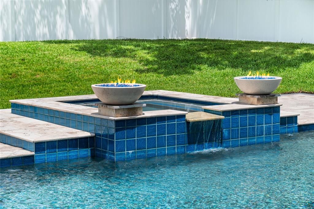 For Sale: $2,300,000 (5 beds, 5 baths, 4146 Square Feet)