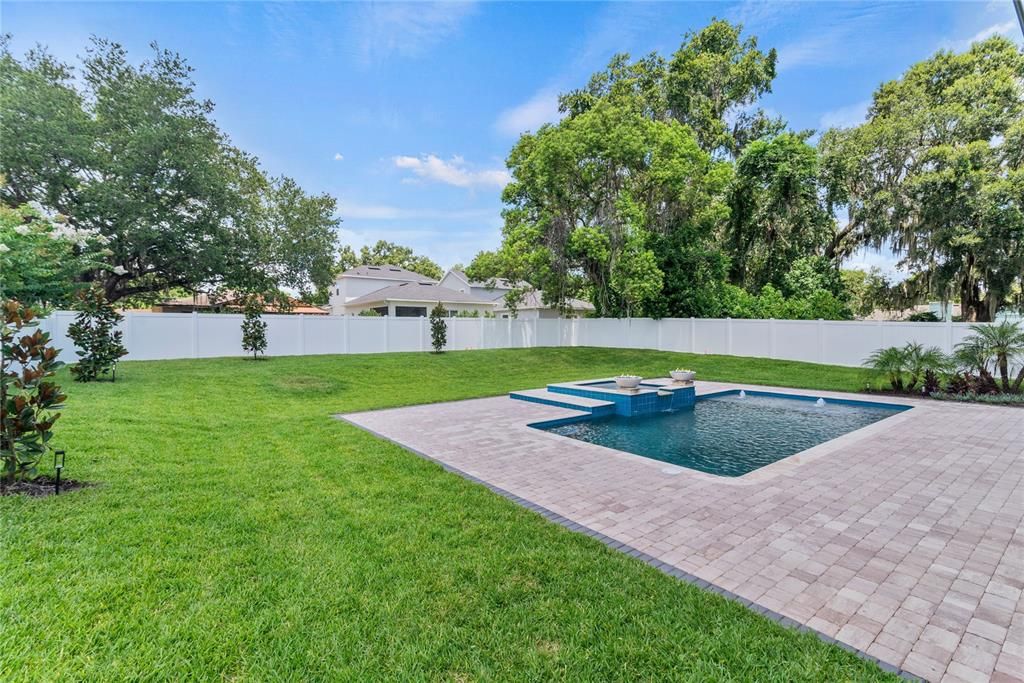 For Sale: $2,300,000 (5 beds, 5 baths, 4146 Square Feet)