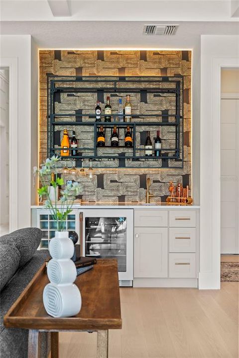 For Sale: $2,300,000 (5 beds, 5 baths, 4146 Square Feet)