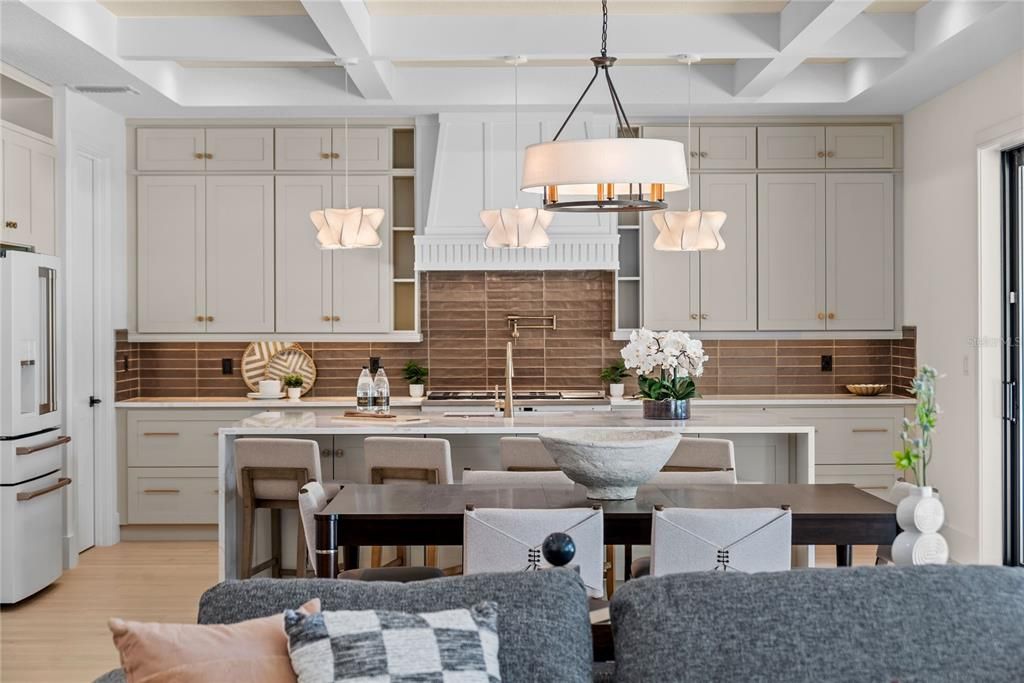 For Sale: $2,300,000 (5 beds, 5 baths, 4146 Square Feet)