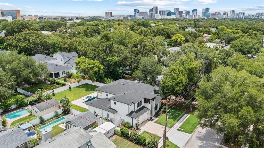 For Sale: $2,300,000 (5 beds, 5 baths, 4146 Square Feet)