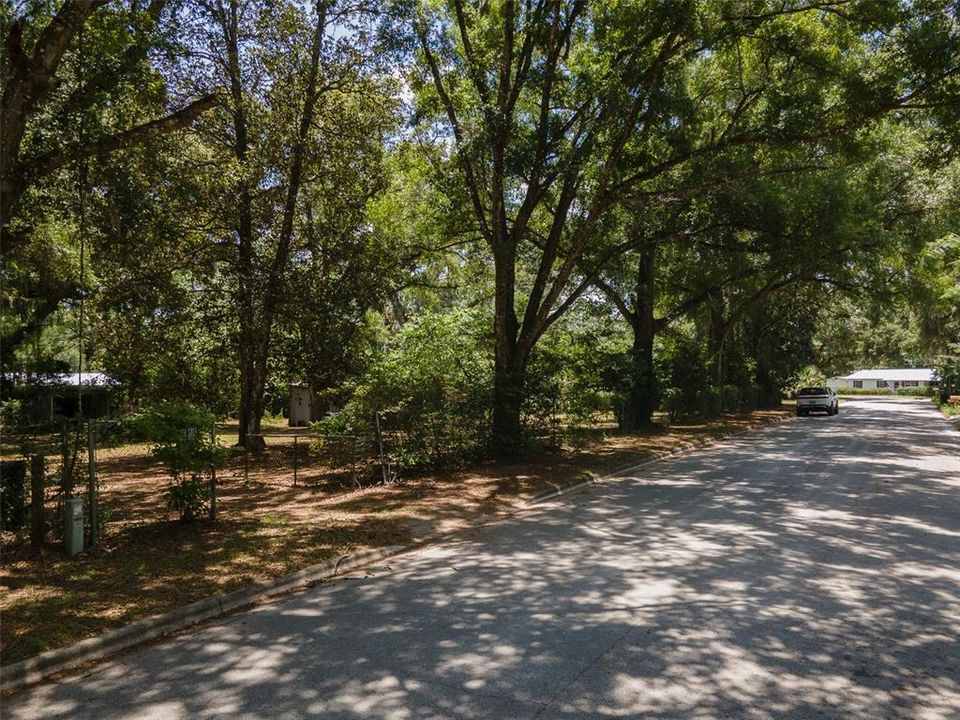 En Venta: $59,900 (0.64 acres)