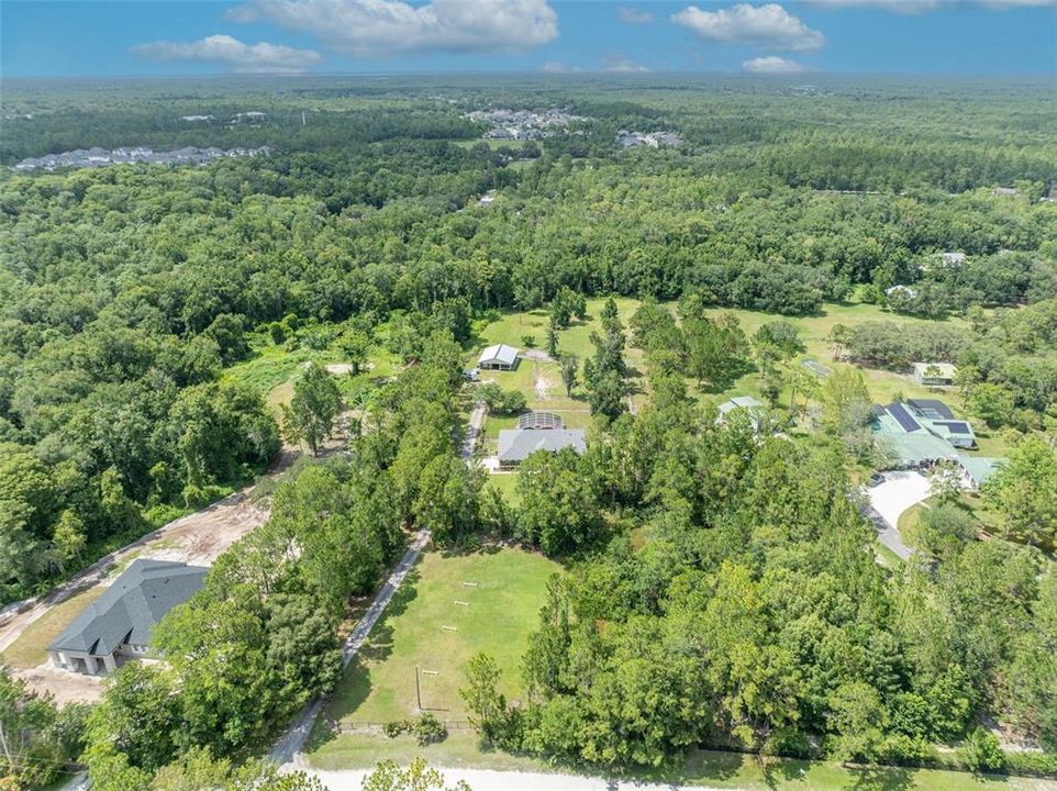 Activo con contrato: $1,200,000 (3 camas, 2 baños, 2566 Pies cuadrados)