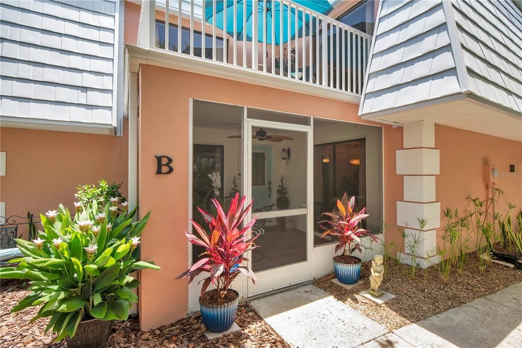 На продажу: $375,000 (2 спален, 2 ванн, 1188 Квадратных фут)