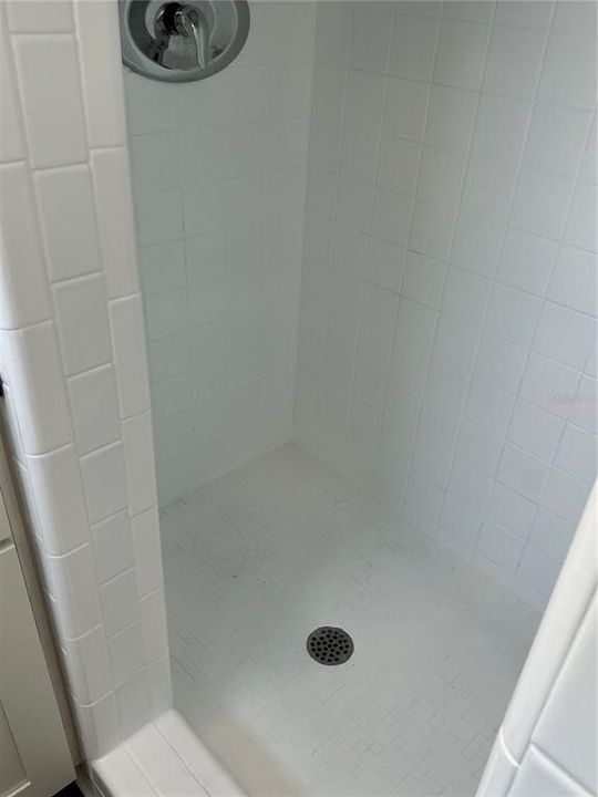 Activo con contrato: $2,150 (2 camas, 2 baños, 1101 Pies cuadrados)