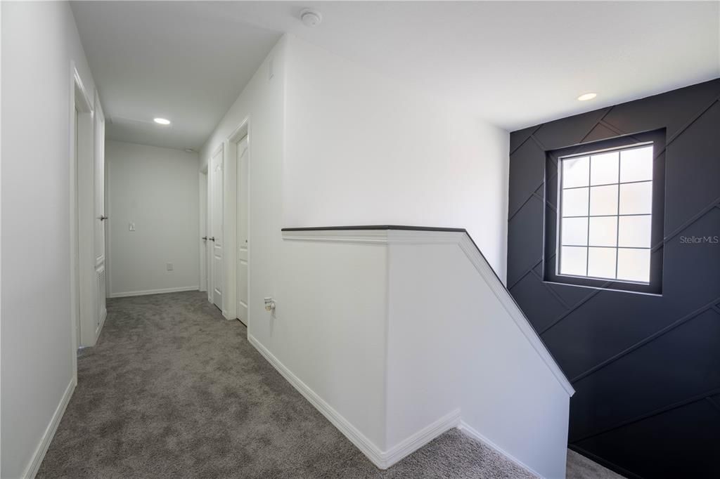 Activo con contrato: $399,900 (5 camas, 3 baños, 2657 Pies cuadrados)